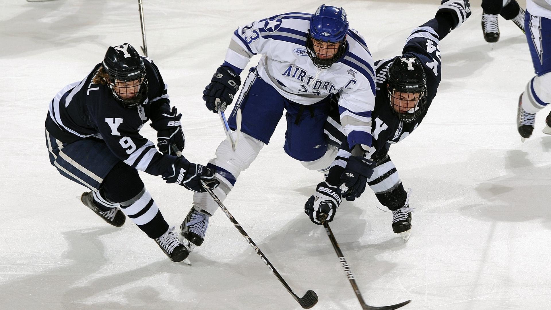 中国足球联赛加强赛场秩序管理和安全保障，足球联赛比赛秩序册